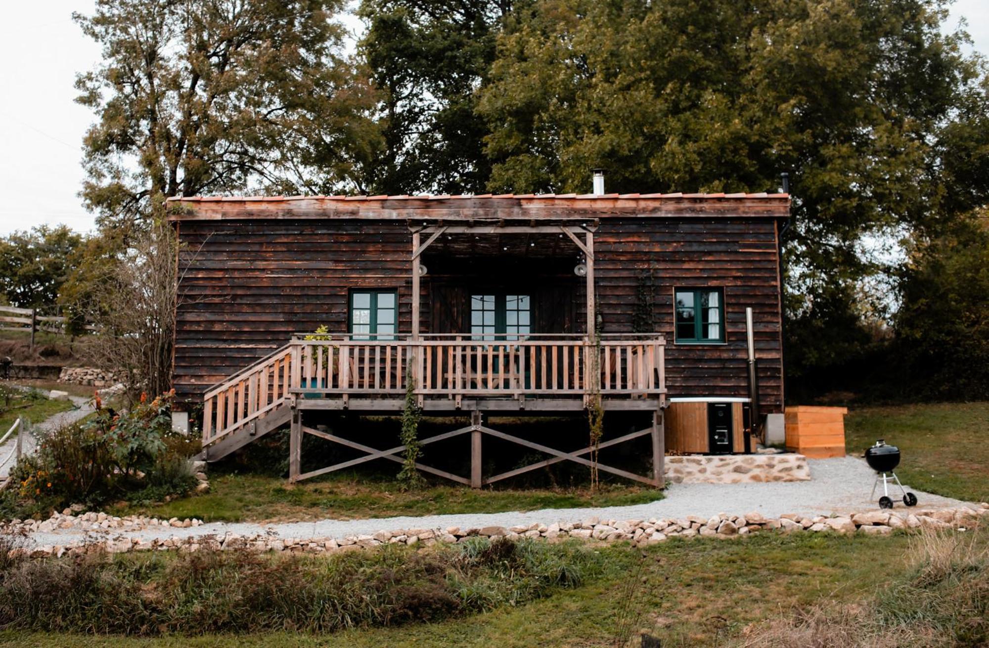 La Ferme Du Pont De Maumy, Cabane Au Bord De L'Etang Et Bain Nordique Busserolles Dış mekan fotoğraf